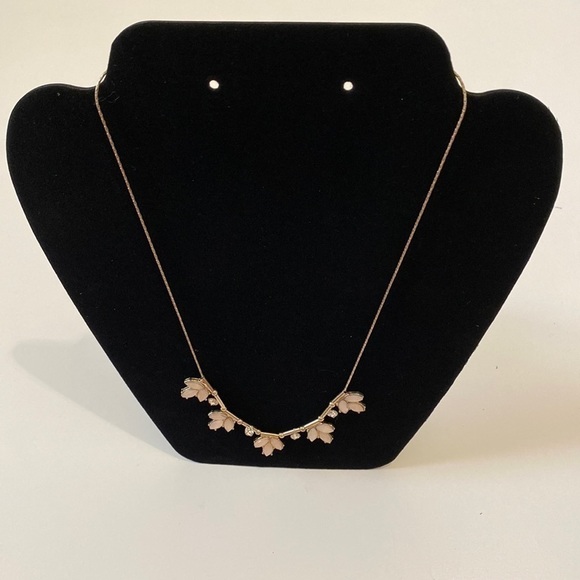 Beautiful Necklace. - Picture 6 of 6